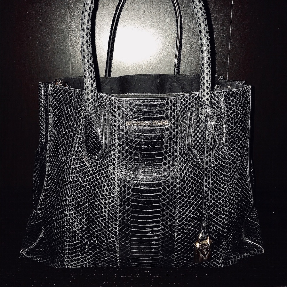 Michael Kors Tote